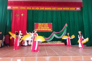 Hoạt động chào mừng Ngày thành lập Quân đội nhân dân Việt Nam 22/12 của trường THCS thị trấn Na Sầm